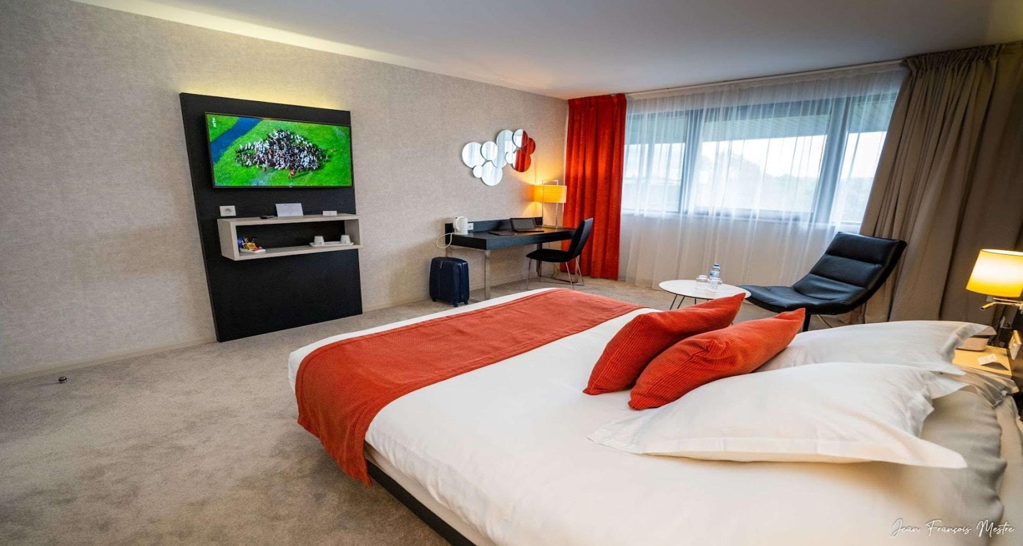 Best Western Plus Metz Technopole Esterno foto