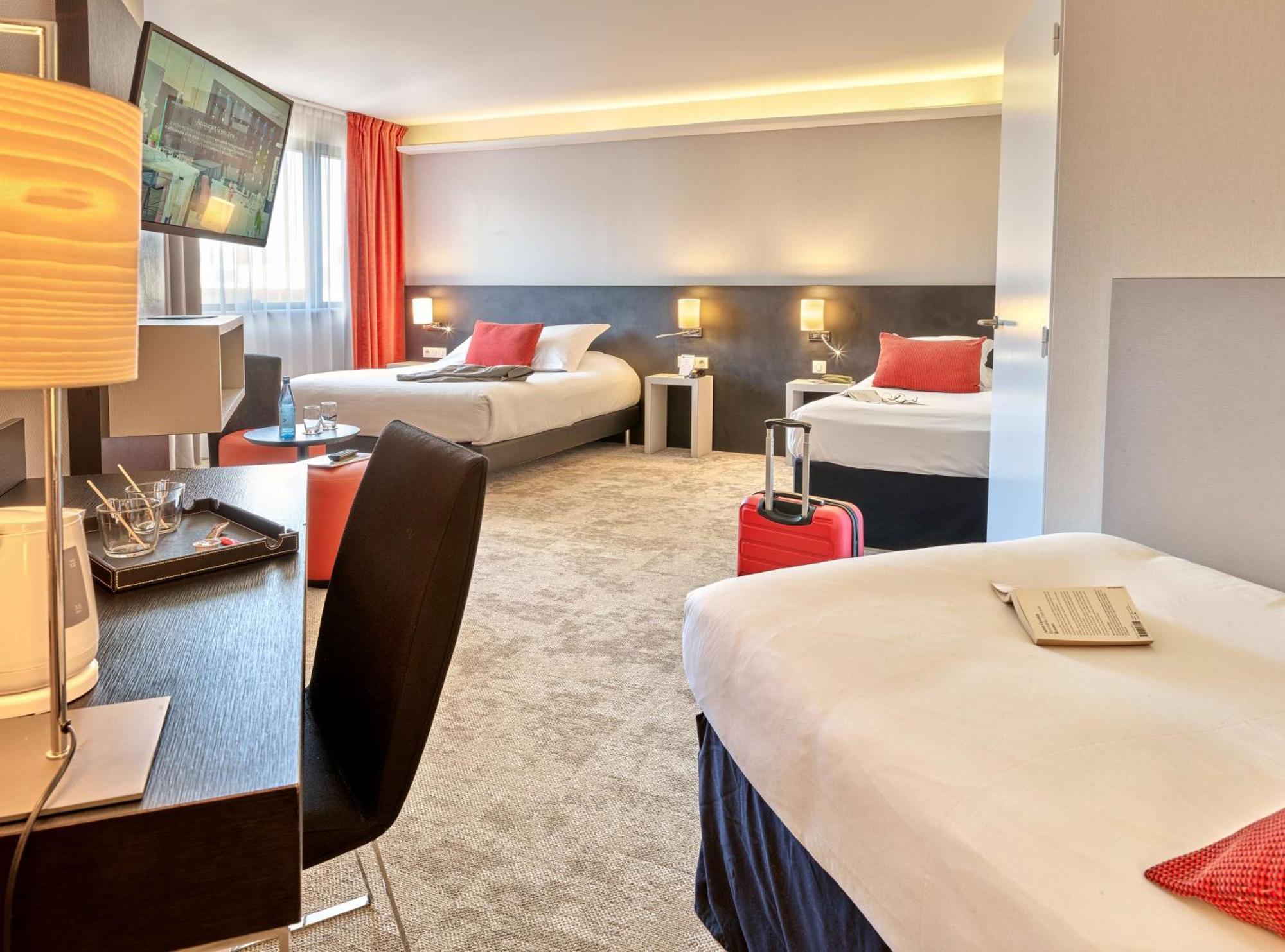 Best Western Plus Metz Technopole Esterno foto