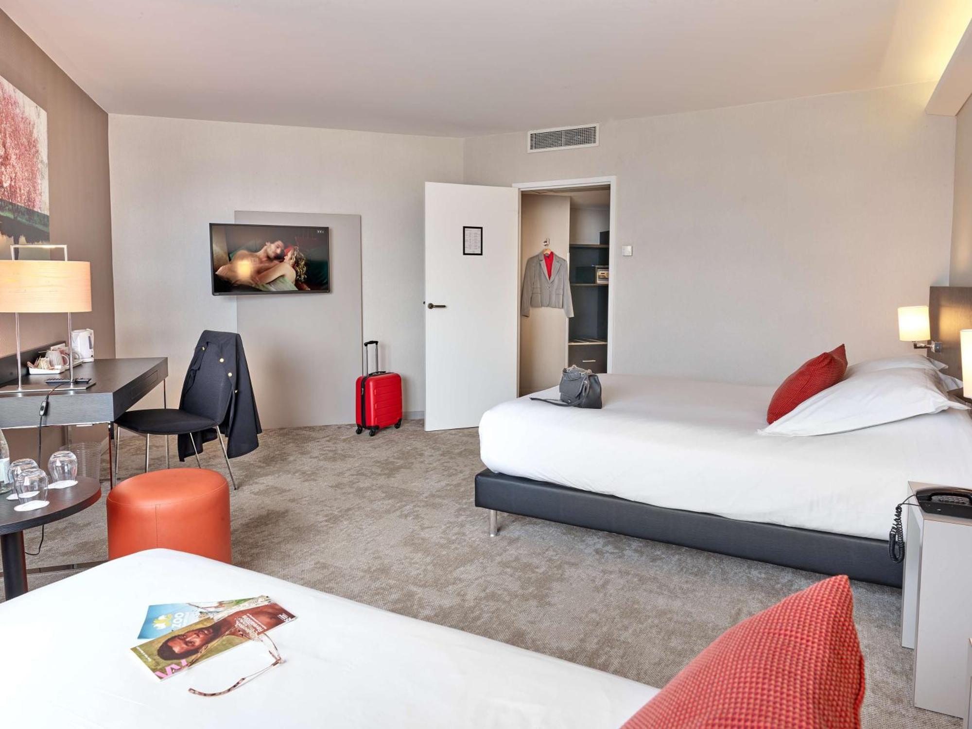 Best Western Plus Metz Technopole Esterno foto